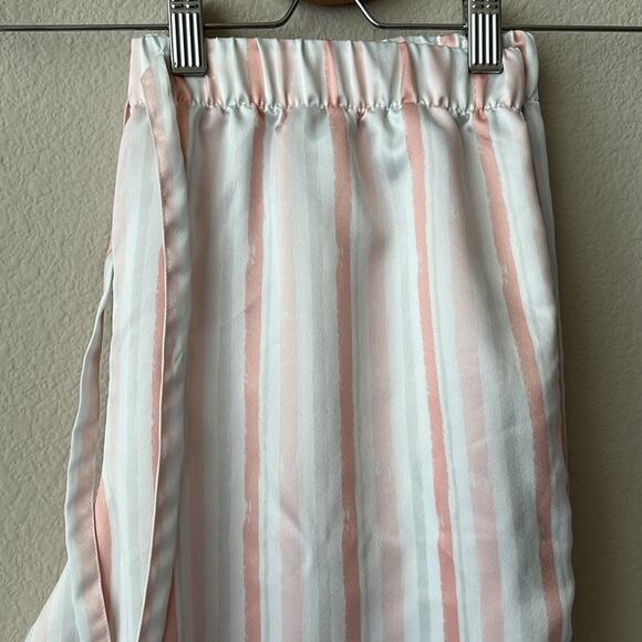 NWOT Cabernet By Sleep Sence Pajama Set Size M - Picture 7 of 12